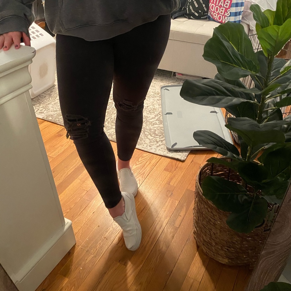 american eagle stretchy jeans